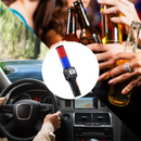 Profesionální přenosný alkoholtester – LCD displej, přesná detekce BAC, dobíjení přes USB, hlasové upozornění, rychlá detekce