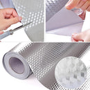 Samolepicí stříbrná fólie do kuchyně 60x300cm - Odolná vůči teplu a vodě